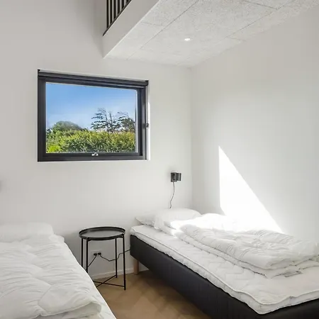 Kamile - 500m From The Sea By Interhome